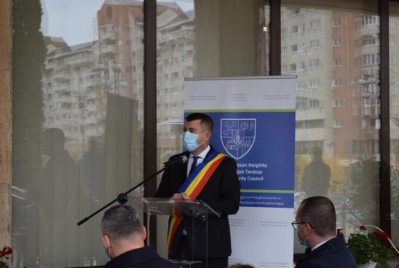 Beiktatták hivatalába Borboly Csabát, Hargita Megye Tanácsának elnökét