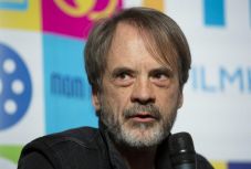 Visszahívták a Magyar Filmakadémia elnökét, miután a SZFE rektorhelyettese lett