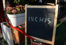 Bezárnak a vendéglők és a kávézók két Kolozs megyei városban