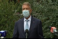 Iohannis: nem akarok szükségállapotot, de viseljünk maszkot az utcán is