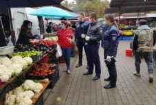 Szerdától kötelező a maszkhasználat Arad megyében csaknem mindenütt