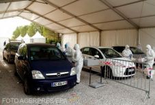 FRISSÍTVE - Koronavírus: Franciaországban éjszakai kijárási tilalom lép életbe