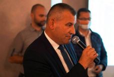 Befutó helyeket kértek Gálfiék az RMDSZ-től a támogatásért cserében