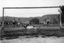 Időutazás a kolozsvári futball hőskorába Szathmári Elek válogatott kapus lenyűgöző fotóhagyatékával