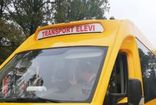 Új időbeosztással és útvonalakkal bővült az ingyenes diákszállítás Hargita megyében