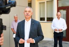 Negyedik mandátumát kezdte el Tamás Sándor, aki új alelnököt is javasolt 