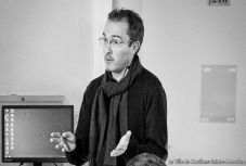 Egy Szíriában tartózkodó orosz nyelvű dzsihadistával állt kapcsolatban a francia tanárt lefejező csecsen iszlamista