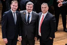 A „bocsánatkérős” szlovák miniszterelnök ismét megkövette a felvidéki magyarokat