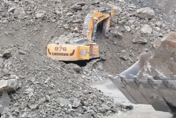 Munkabaleset történt egy Kolozs megyei kőbányában