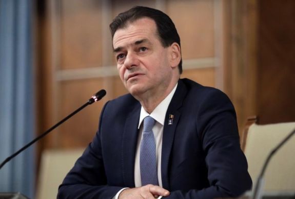 Ludovic Orban: a jelek arra utalnak, hogy a tizenévesek „vírushordozók”