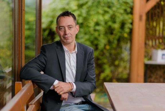 Csoma Botond: csak erős képviselet tudja megvédeni a közösség biztonságát (X)