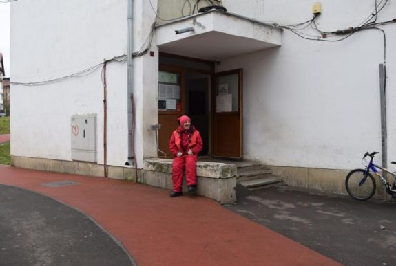 Járványhelyzetben is működik a csíkszeredai hajléktalanszálló – ingyenesen tesztelik a jelentkezőket