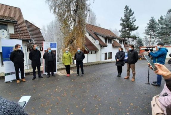 Újabb szakorvosok költözhettek szolgálati lakásba Csíkszeredában