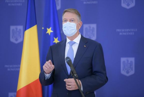 A PSD megbuktatásáért „kampányol” Klaus Iohannis államfő