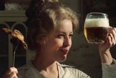 Jiři Menzel játékfilmjeit és dokumentumfilmeket nézhetünk online, ingyenesen