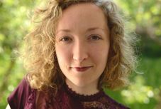 „Az őszinte vélemények alapján lehet fejlődni” – Borcsa Imola kézdivásárhelyi íróval beszélgettünk