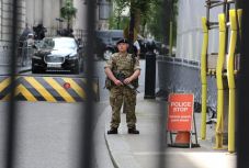 Emelték a terrorellenes készültséget Nagy-Britanniában