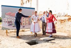 Kulturális központ lesz az irodalmi Nobel-díjas költő családjának érmihályfalvi malmából