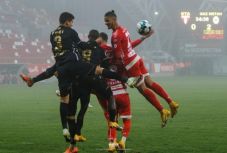 Liga 1: elszalasztotta a felzárkózás lehetőségét a dobogósok mögé az UTA