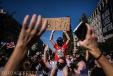 Székely István politológus: az „új Amerika” legyőzte a „régi Amerikát”