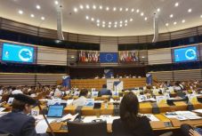 EP: az uniós költségvetésről és a jogállamisági feltételrendszerről elért megállapodások is véglegesek