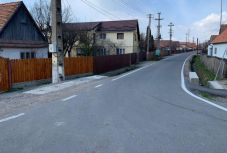 Járdát épít a Hargita megyei tanács Gyergyóalfaluban