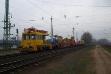 200 millió euróért vásárolunk vasút felújítási csúcstechnológiát