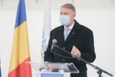 Koronavírus: a második körben oltanák be a kormány- és államelnöki hivatal munkatársait