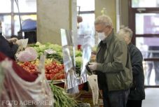 Csörte a piacok körül: Iohannis vagy Ciolacu hazudik?