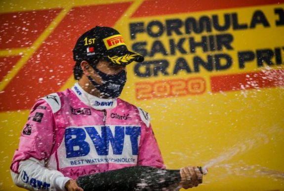 Forma–1: Szahíri Nagydíj: Pérez győzött, nincs Mercedes az első háromban