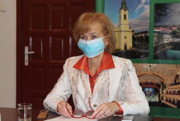 Biró Rozália: támogatni kell a kis- és közepes vállalkozásokat is