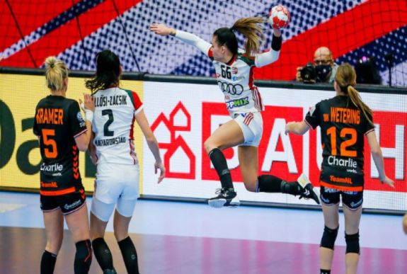 Női kézi Eb: vereséggel jutott tovább a magyar válogatott