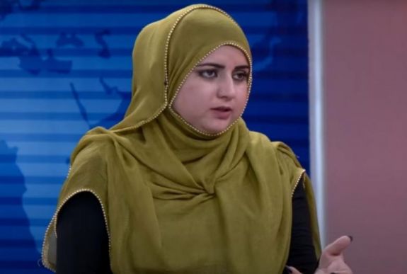 Ismeretlen fegyveresek agyonlőttek Afganisztánban egy tévébemondónőt