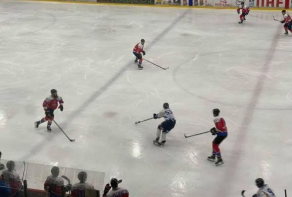 Jégkorong Román Kupa: könnyed csíki győzelem az első játéknapon