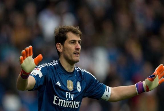 Casillas visszatér a Real Madridhoz