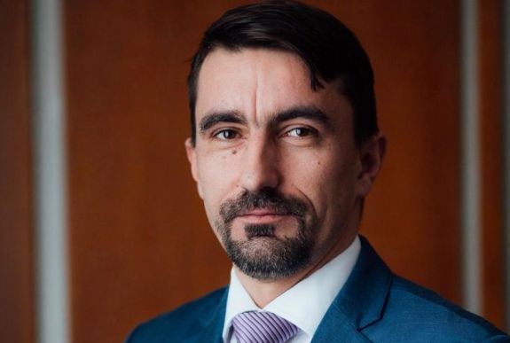 Új szenátusi frakcióvezetője van az RMDSZ-nek 