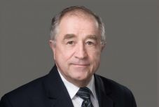 Bálint Benczédi Ferenc unitárius püspök: nem lehetünk némák december 6-án