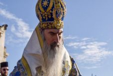 Rostás-Péter István: Zarándoklat az urnákhoz