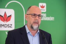 Kelemen Hunor egy jobbközép, politikai kormánytól várja a stabilitást