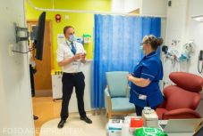 „A győzelem napja” – kezdődik az oltási kampány az Egyesült Királyságban