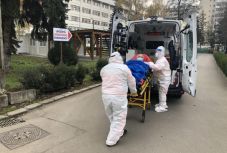 Koronavírusból kigyógyultak kerülnek vissza a kórházba poszt-covid szindrómával