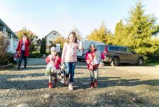 Az angyaltól szeretetet kérnek – így jutott el a Szivárvány Házba a szórványgyerekeknek szánt adomány 