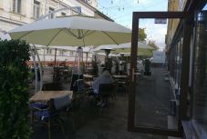 Nem kapták meg a csökkentett munkaidőre járó állami támogatást a vendéglátósok