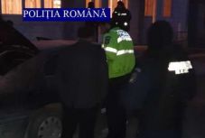 Tizenöt megyében egy időben 144 házkutatás zajlik egy adócsalással kapcsolatos ügyben