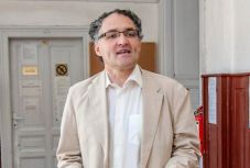 Törvényszék: folytatni kell a nyomozást Csíkszereda volt polgármestere ellen