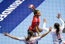 Női kézi EB: a franciák és a norvégok játsszák a döntőt