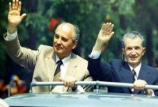 Gorbacsov titkai: 1989-ben Nicolae Ceauşescu meg akarta támadni Magyarországot