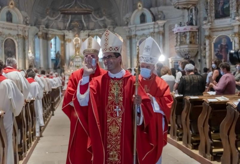 „Hála és öröm a szívemben” – segédpüspökké szentelték Csíksomlyón Kerekes Lászlót