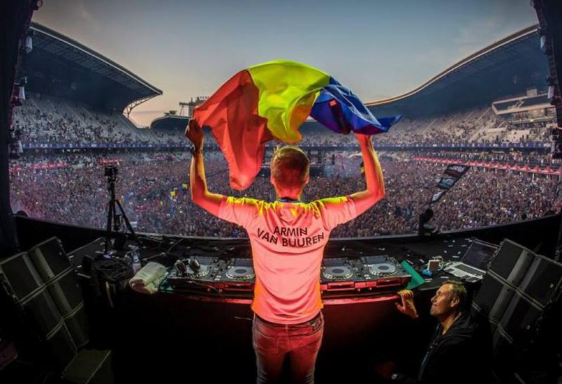 Untold: Parov Stelar „hazajött”, Armin Van Buuren pedig letérdelt a tömeg előtt