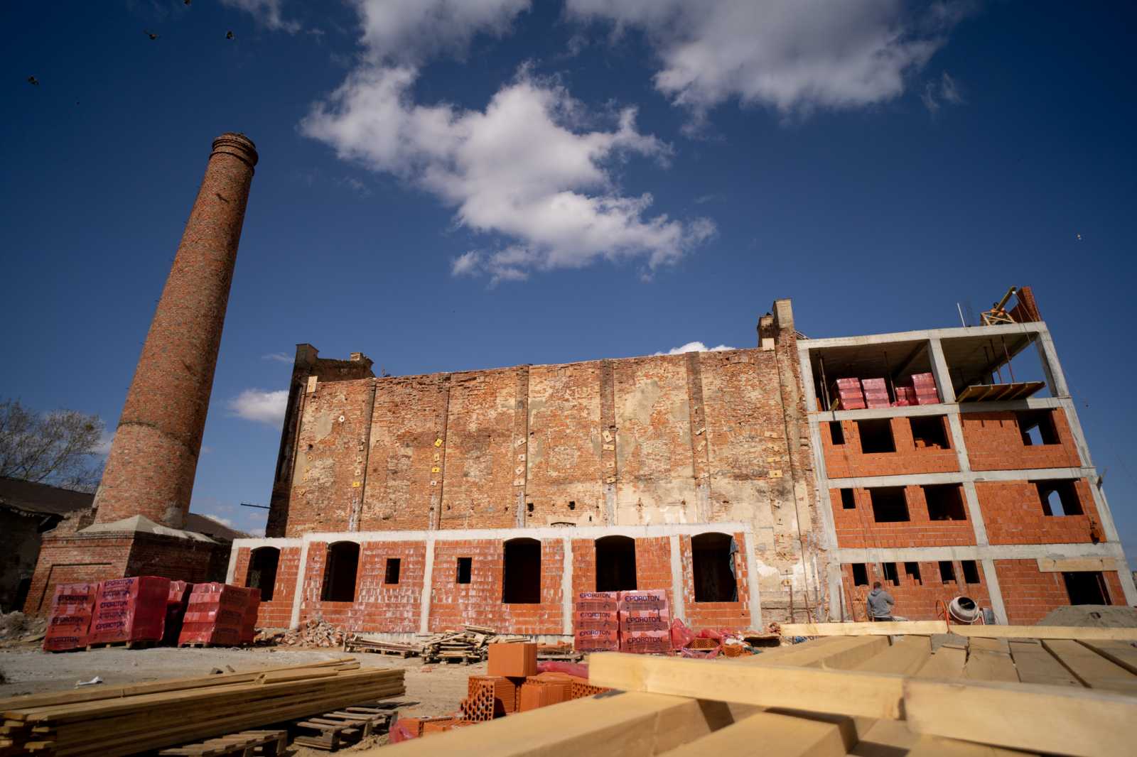 Az egykori Gizella-malom romos épületéből kulturális központ lesz | Fotók: Borza Tomi